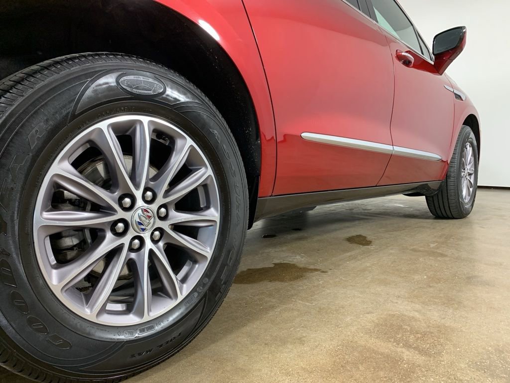 Used 2024 Buick Enclave Premium image 9