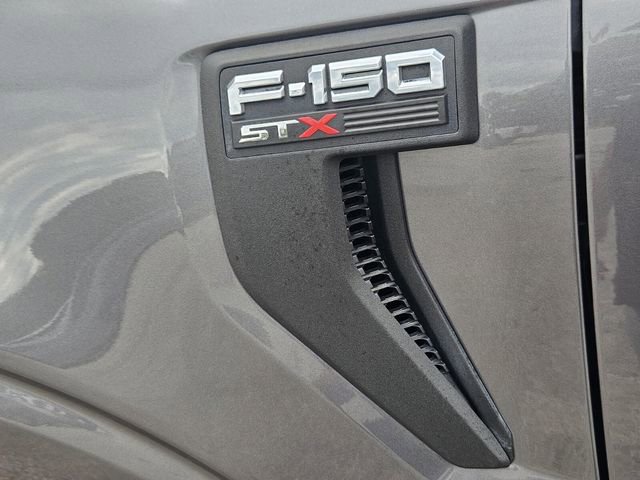 Certified 2022 Ford F150 XL w/ STX Appearance Package AWD/4WD image 8