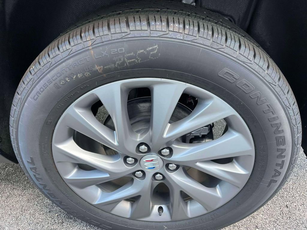 New 2026 Buick Enclave Preferred w/ LPO, Floor Liner Package image 12