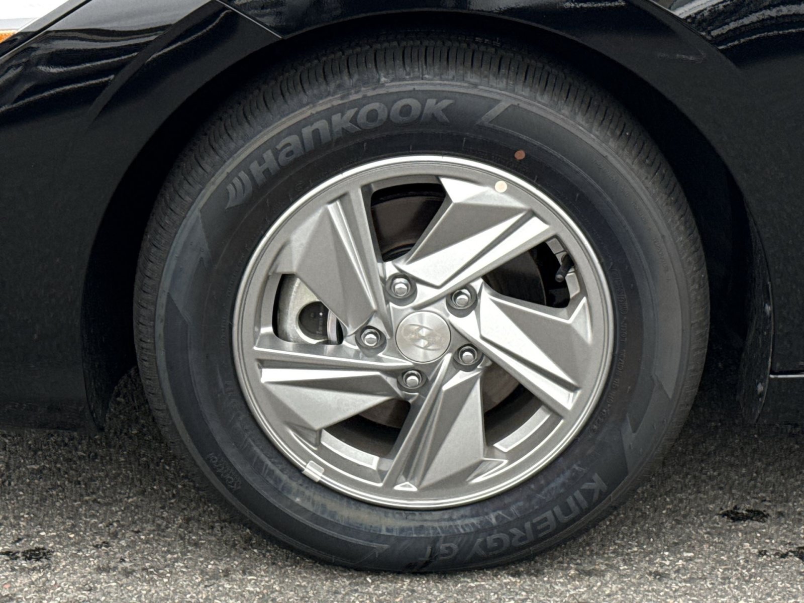 New 2026 Hyundai Elantra SE FWD image 12