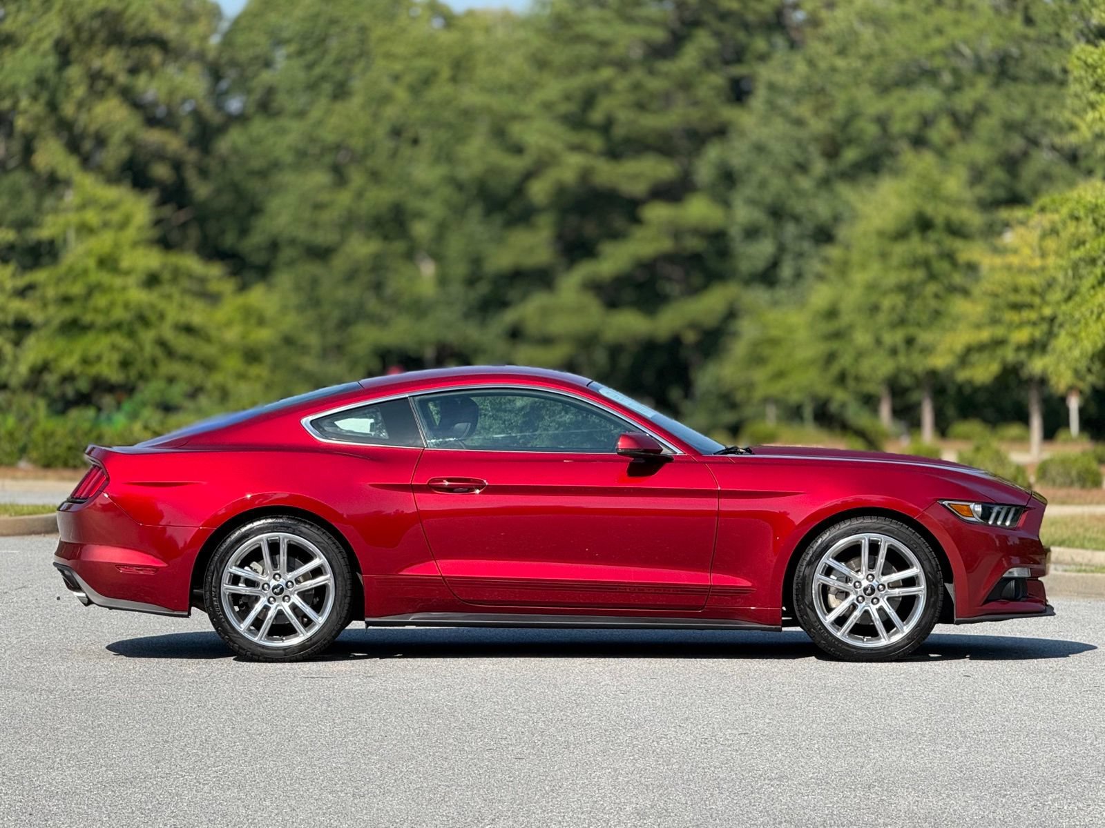 Used 2017 Ford Mustang Premium w/ Pony Package RWD image 12