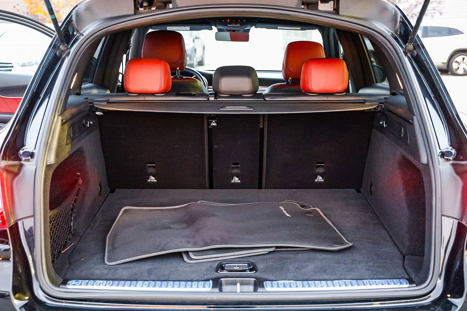 Used 2022 Mercedes-Benz GLC 300 4MATIC image 25