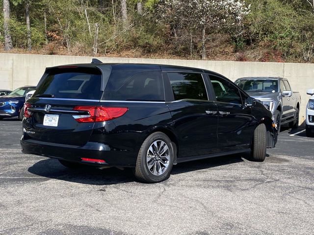 Used 2024 Honda Odyssey EX-L image 3