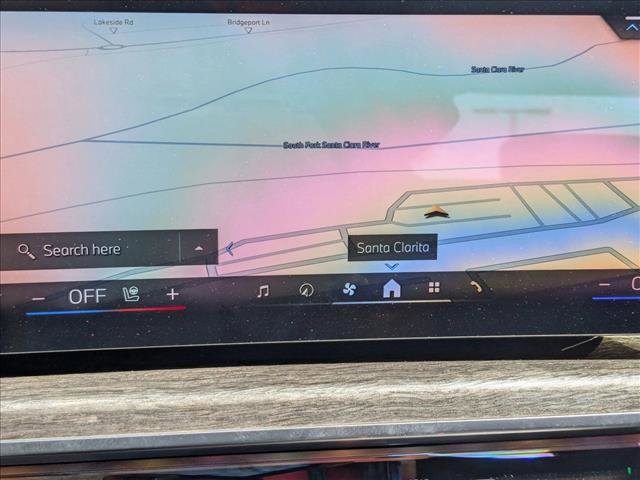 Used 2025 BMW i7 eDrive50 w/ Premium Package image 10