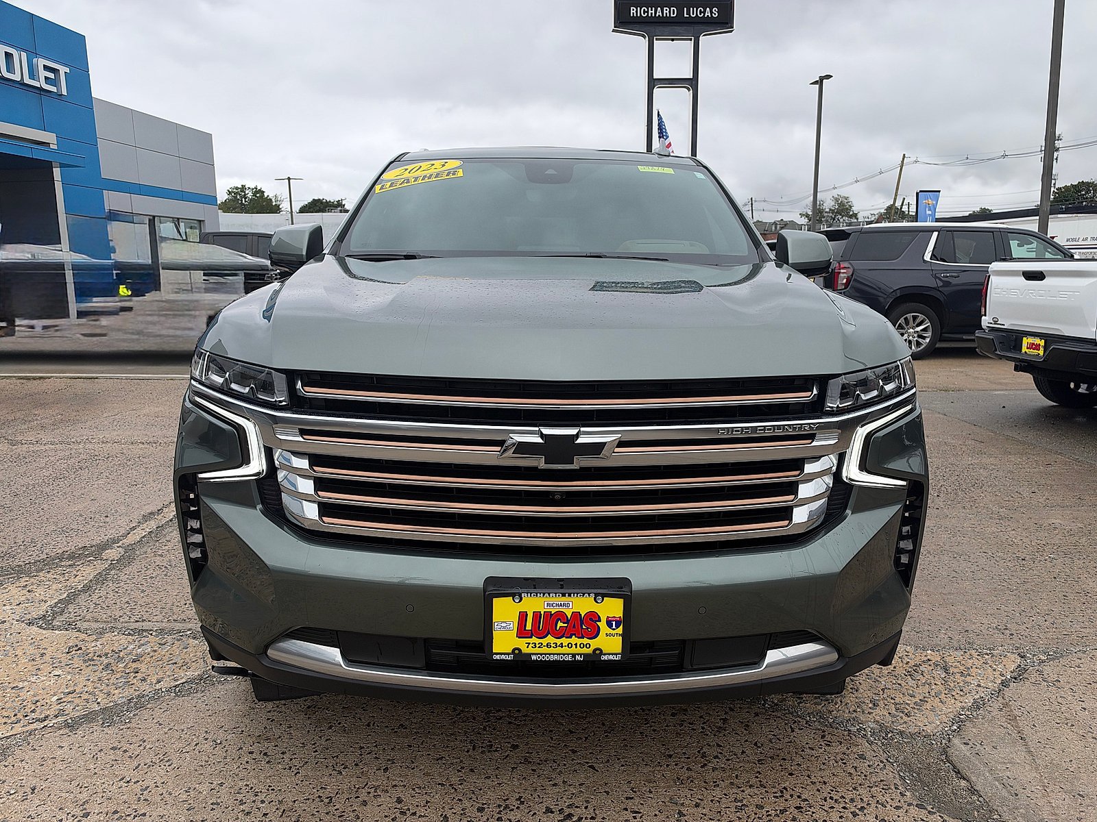 Used 2023 Chevrolet Tahoe High Country AWD/4WD image 3