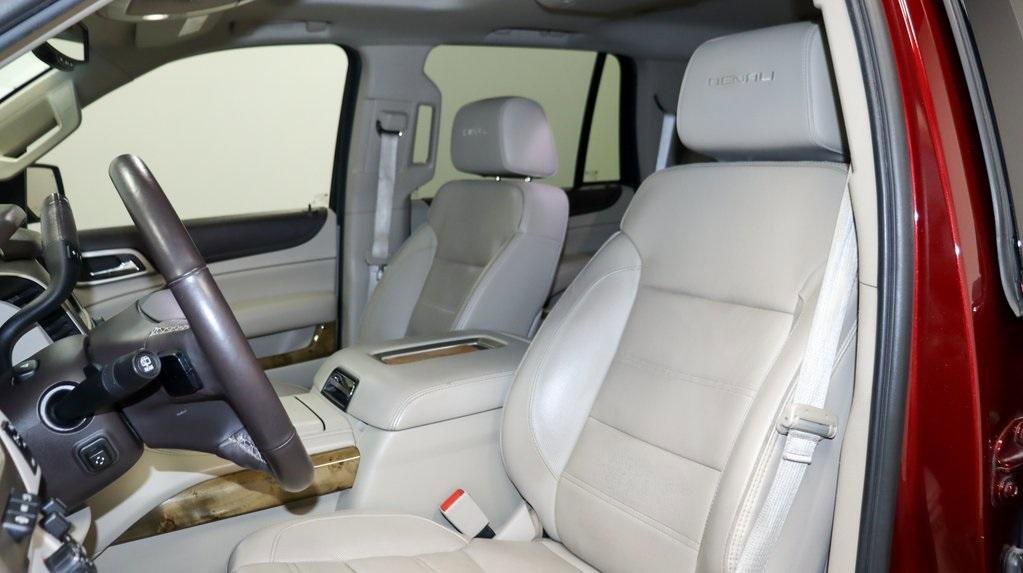 Used 2016 GMC Yukon Denali w/ Open Road Package image 19