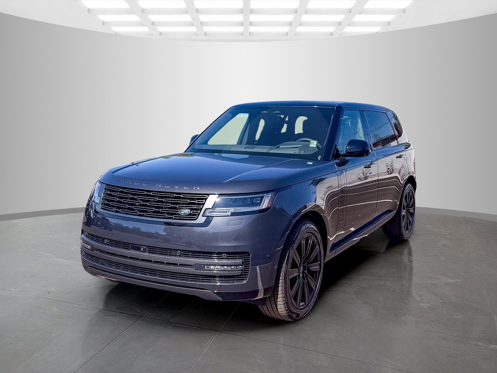 New 2027 Land Rover Range Rover Long Wheelbase SE AWD/4WD image 1