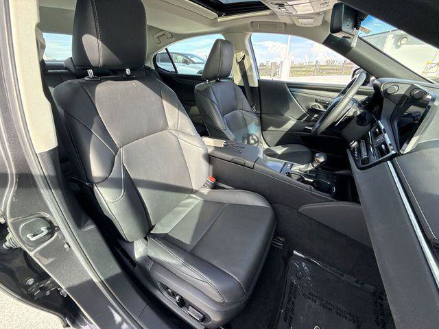 Certified 2023 Lexus ES 350 w/ Premium Package FWD image 26