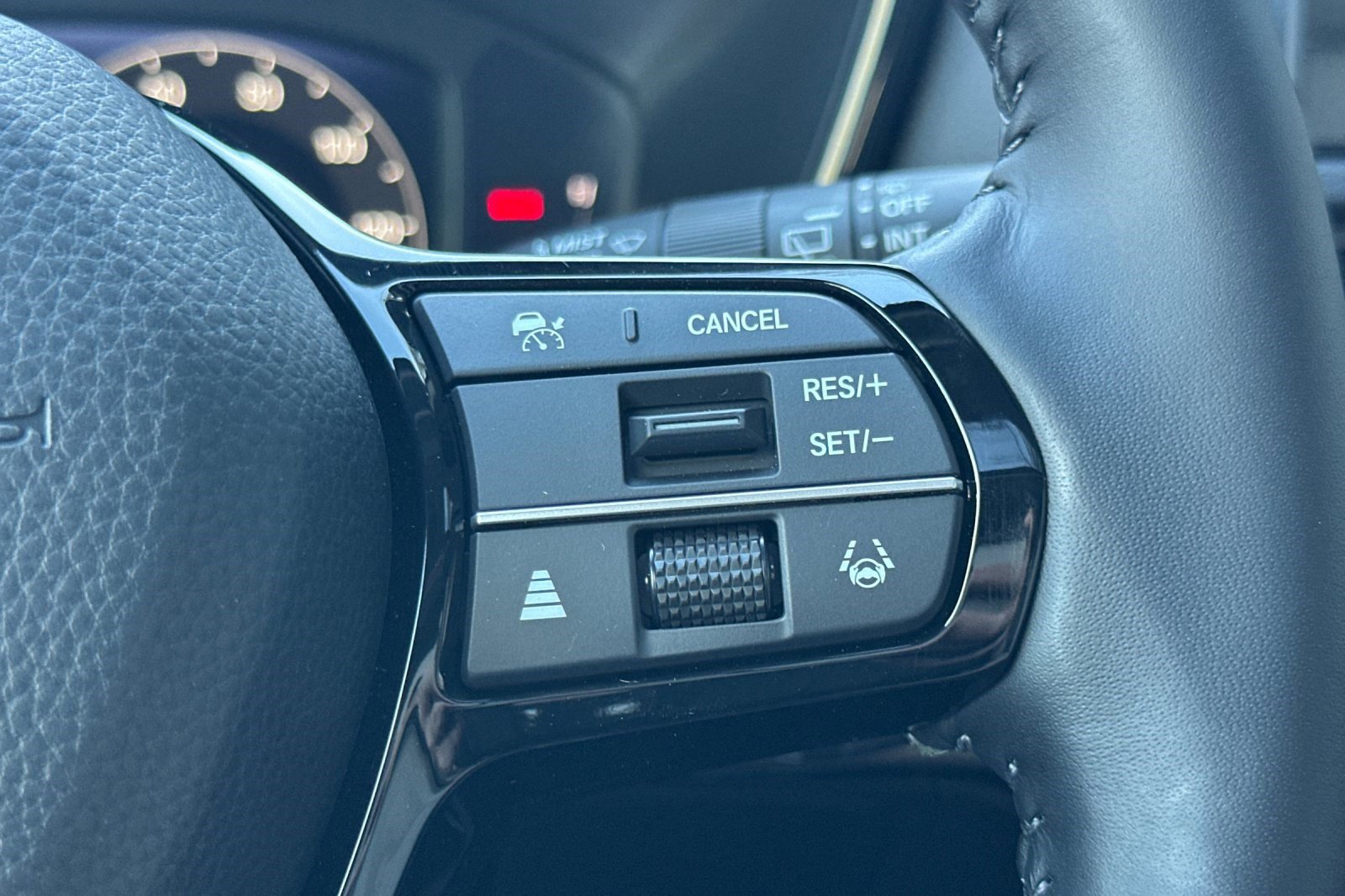 Used 2026 Honda CR-V EX-L image 31