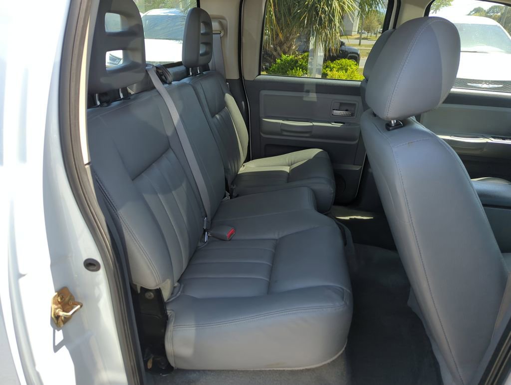 Used 2005 Dodge Dakota Laramie AWD/4WD image 29