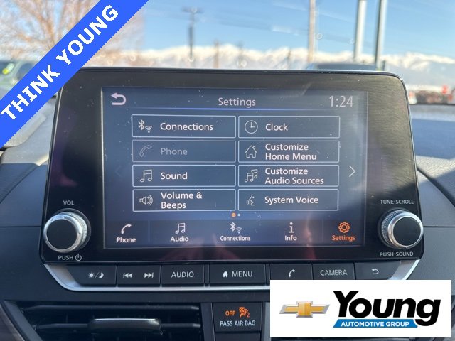 Used 2024 Nissan Altima 2.5 SV image 22