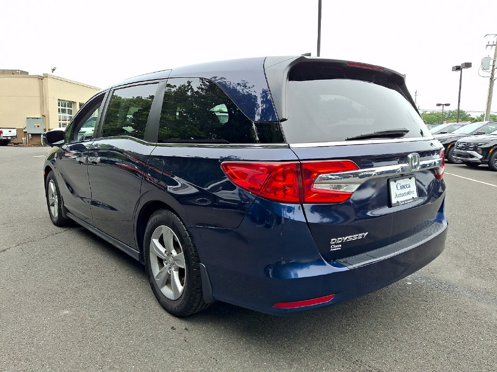 Used 2018 Honda Odyssey EX image 4