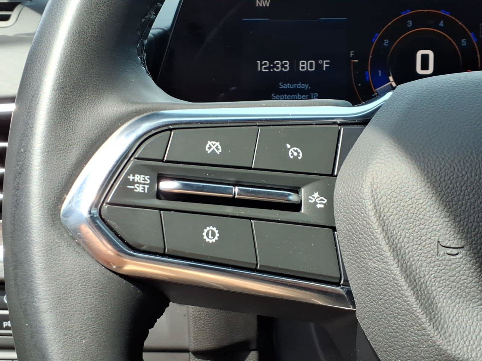 Certified 2025 Chevrolet Tahoe LS AWD/4WD image 15