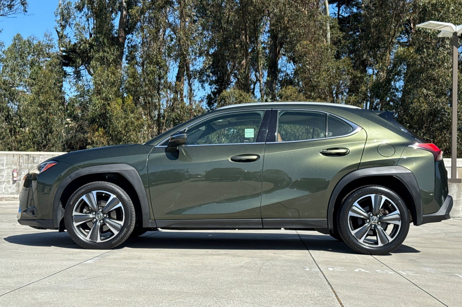 Used 2019 Lexus UX 200 w/ Accessory Package FWD image 2