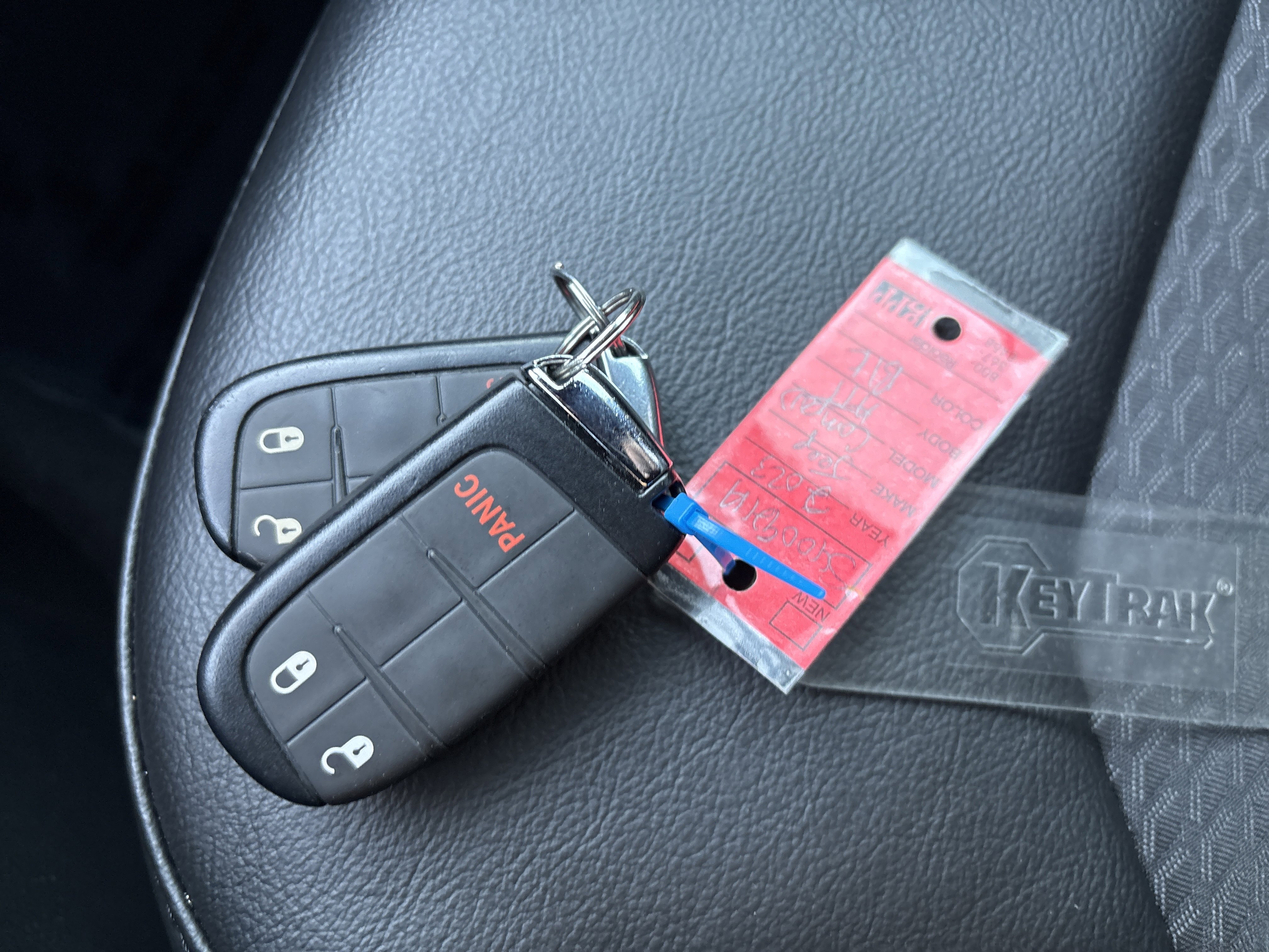 Used 2023 Jeep Compass Altitude AWD/4WD image 35