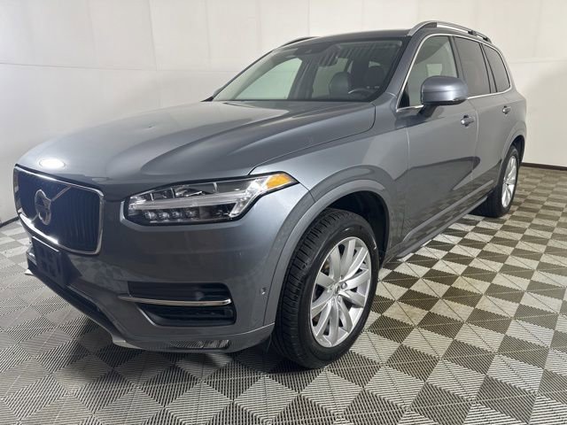 Used 2018 Volvo XC90 T5 Momentum w/ Convenience Package AWD/4WD image 2