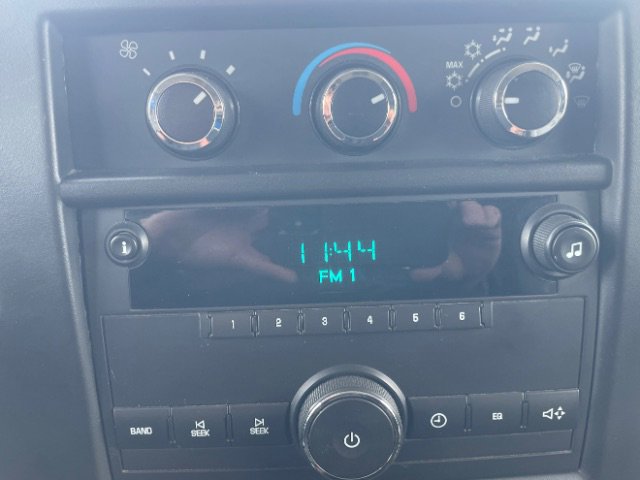 Used 2014 Chevrolet Express 1500 image 12