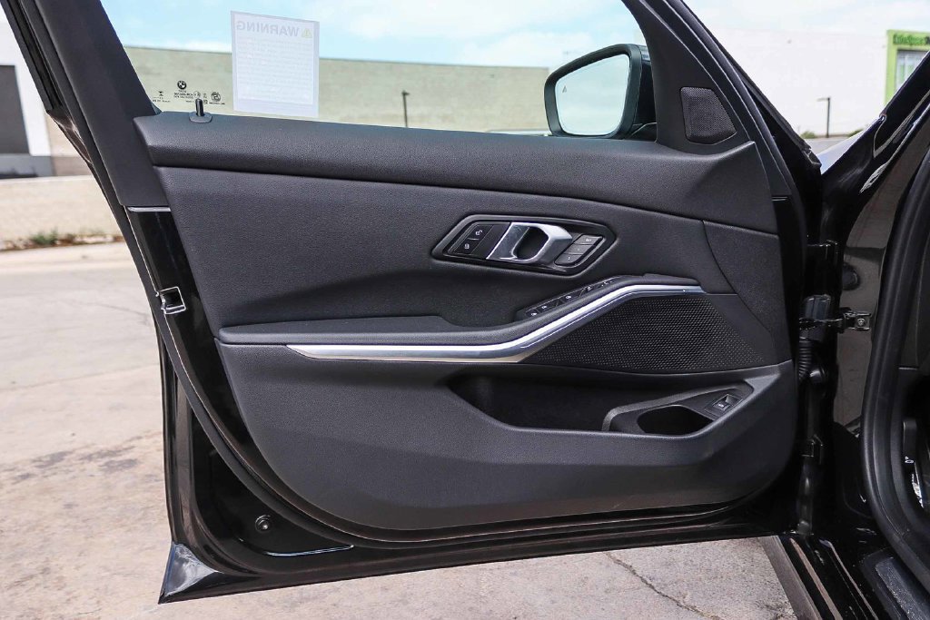 Used 2026 BMW 330i Sedan RWD image 23