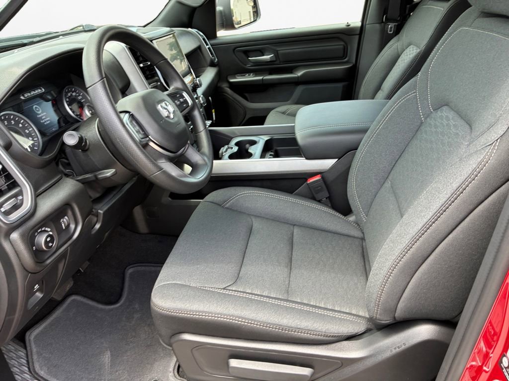 New 2026 RAM 1500 Express AWD/4WD image 19