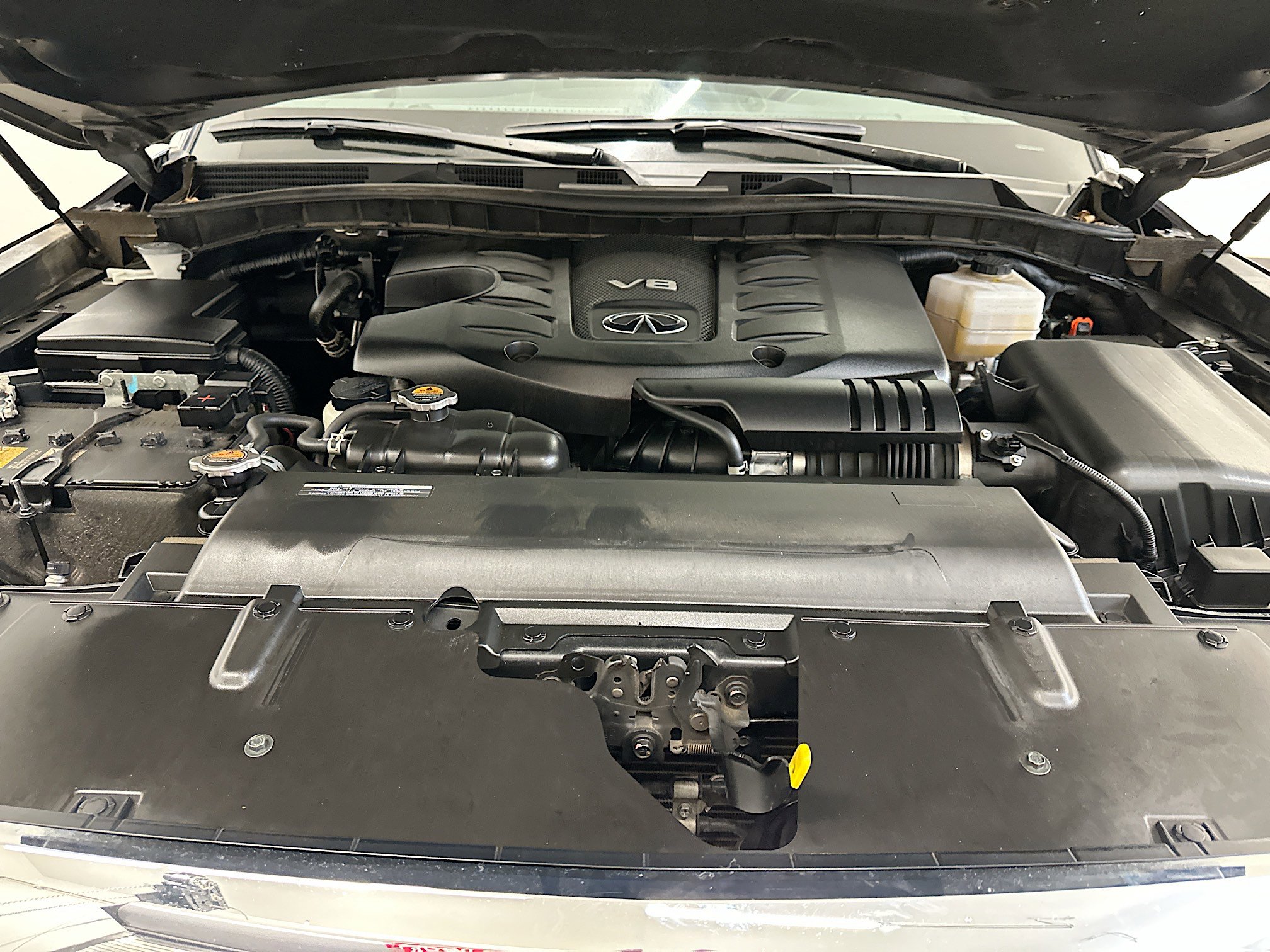 Used 2024 INFINITI QX80 Luxe image 37