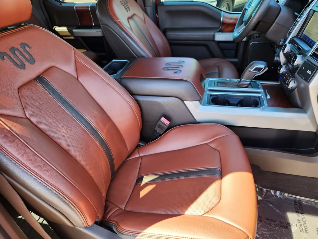Used 2019 Ford F150 King Ranch w/ Equipment Group 601A Luxury AWD/4WD image 5