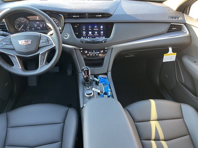 New 2025 Cadillac XT5 Luxury w/ LPO, Floor Liner Package image 30