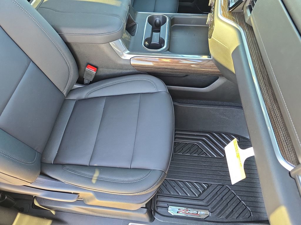 New 2026 Chevrolet Silverado 2500 LT w/ Trail Boss Package image 10