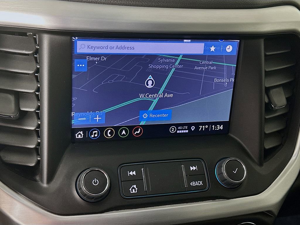 Used 2023 GMC Acadia SLE w/ Driver Convenience Package image 18