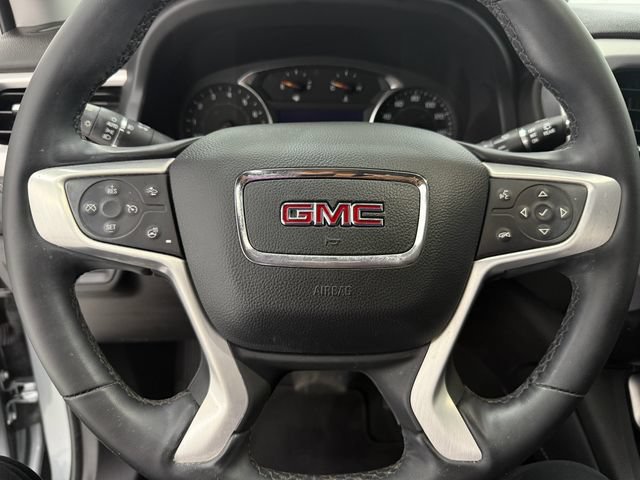 Used 2023 GMC Acadia SLT w/ Preferred Package FWD image 9