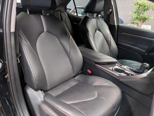 Used 2023 Toyota Camry XSE image 7