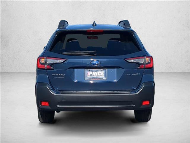 Used 2025 Subaru Outback Premium AWD/4WD image 7
