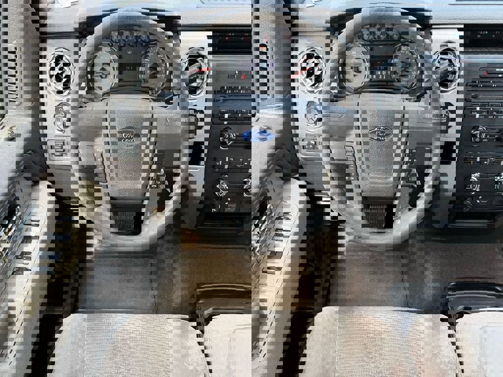 Used 2010 Ford F150 XLT AWD/4WD image 17