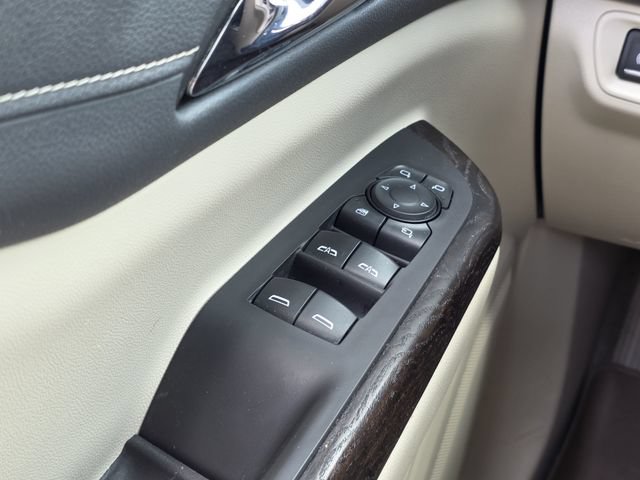 Used 2020 GMC Acadia Denali w/ Trailering Package FWD image 16