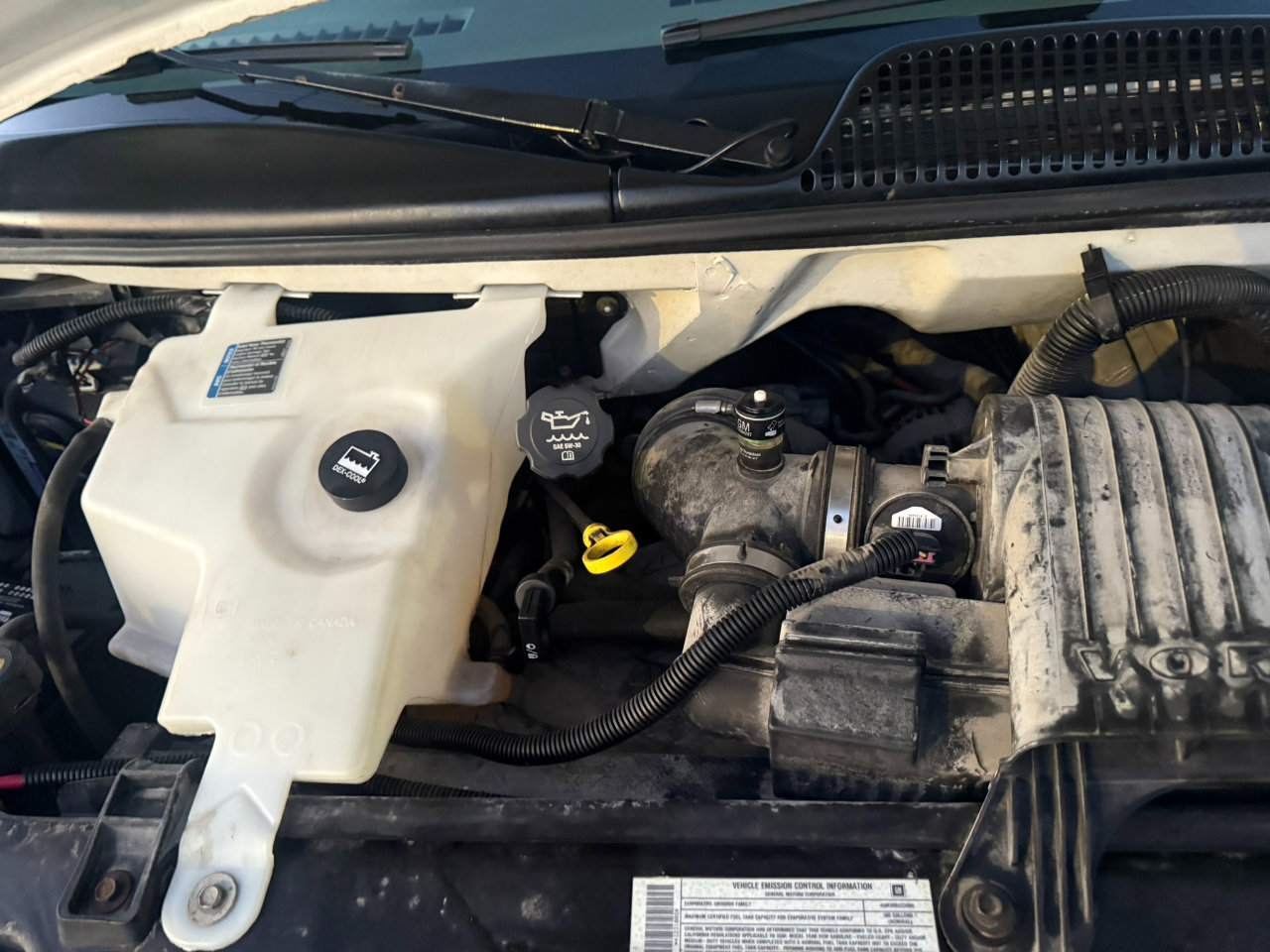 Used 2004 GMC Savana 3500 Extended image 14