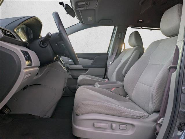 Used 2016 Honda Odyssey SE image 14