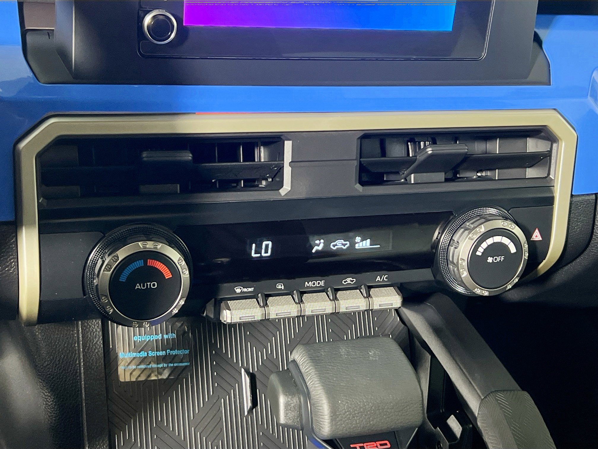 Used 2025 Toyota Tacoma TRD Sport image 26