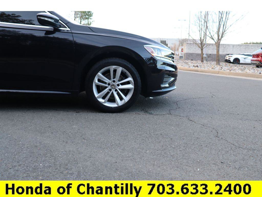 Used 2020 Volkswagen Passat 2.0T SE w/ Sunroof Package image 35