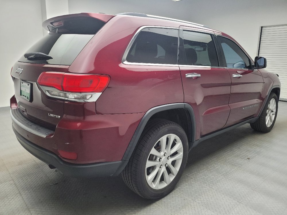 Used 2017 Jeep Grand Cherokee Limited AWD/4WD image 9