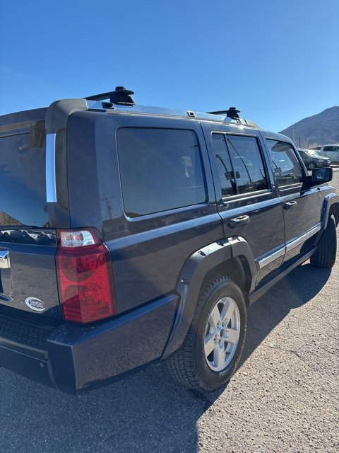 Used 2006 Jeep Commander Limited image 24