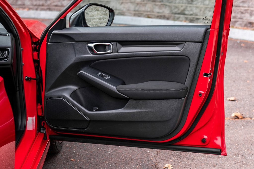 Used 2025 Honda Civic Sport image 14