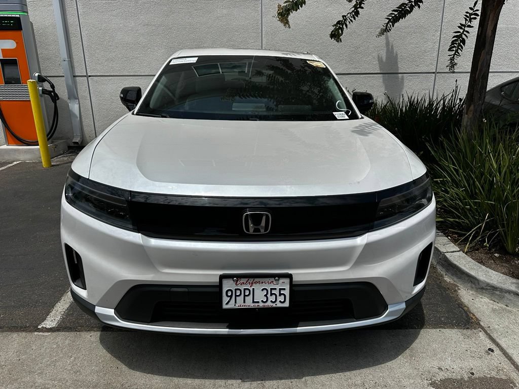 Used 2024 Honda Prologue EX image 3
