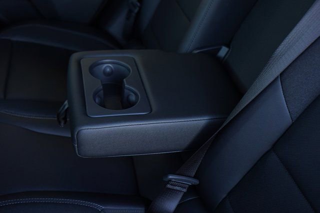 New 2025 Chevrolet Equinox EV LT image 26