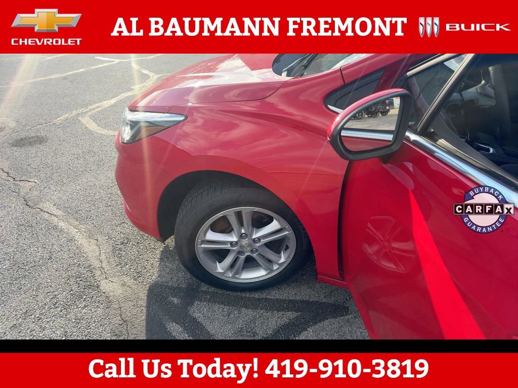 Used 2018 Chevrolet Cruze LT FWD image 27
