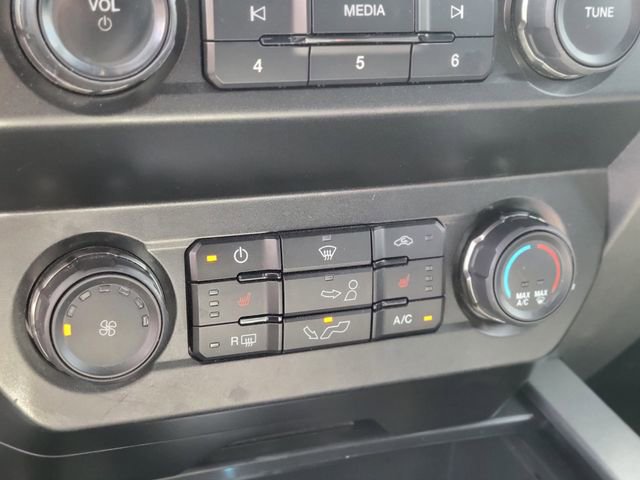 Used 2020 Ford F150 Raptor w/ Equipment Group 801A Mid image 27