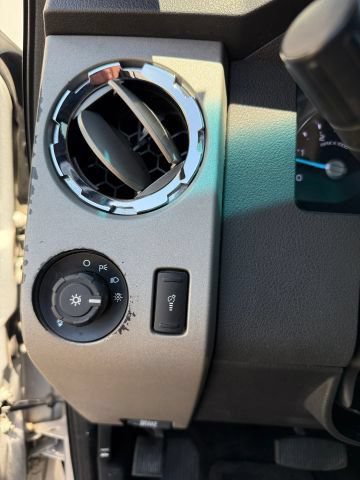 Used 2014 Ford F250 Lariat w/ Lariat Ultimate Package AWD/4WD image 35