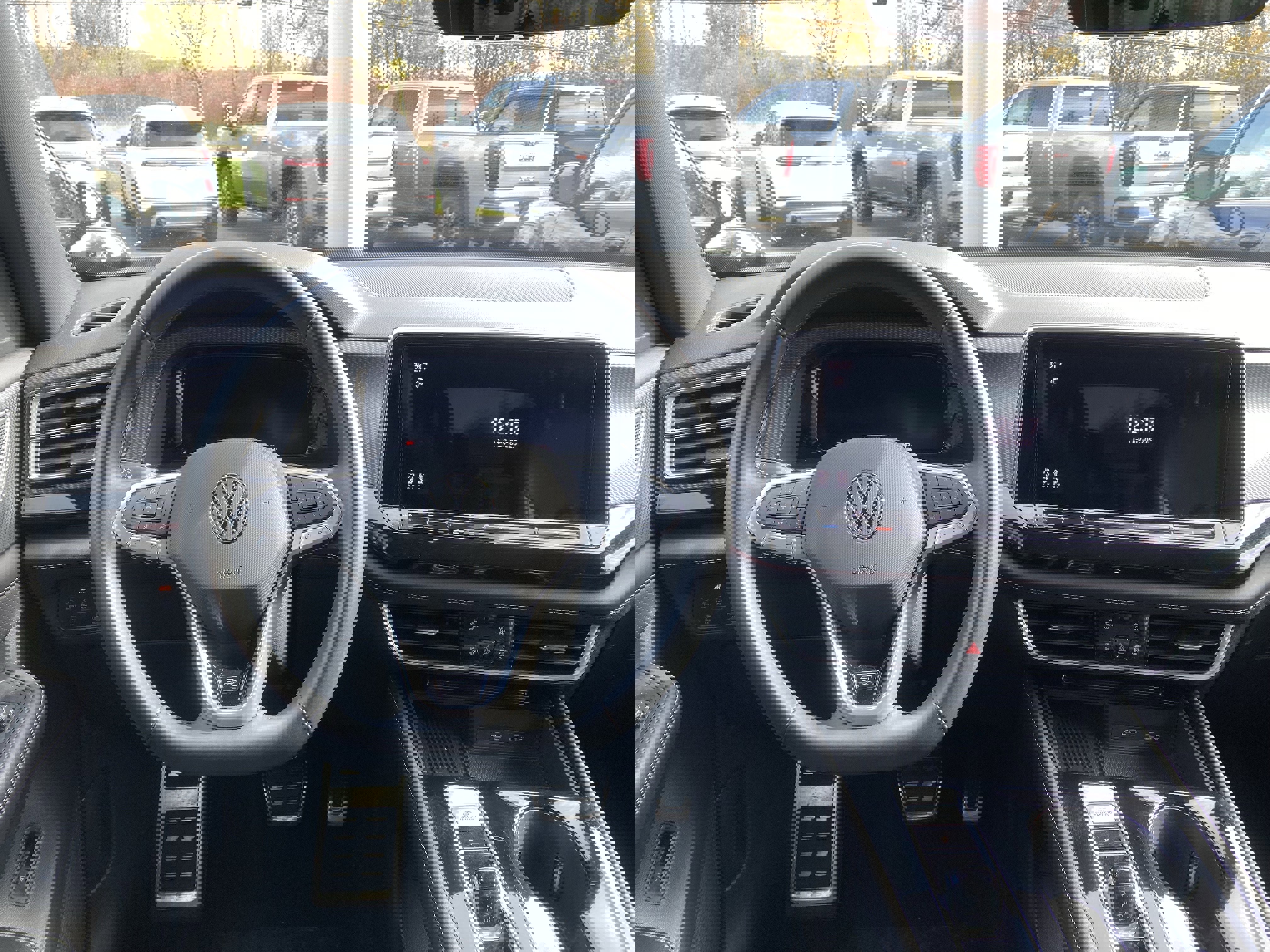 Used 2025 Volkswagen Atlas Cross Sport SEL R-Line image 13