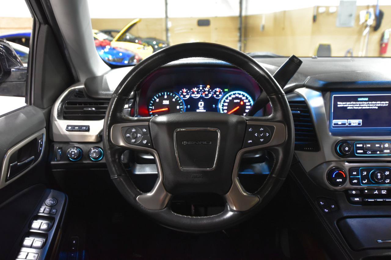 Used 2020 GMC Yukon XL Denali w/ Open Road Package AWD/4WD image 22