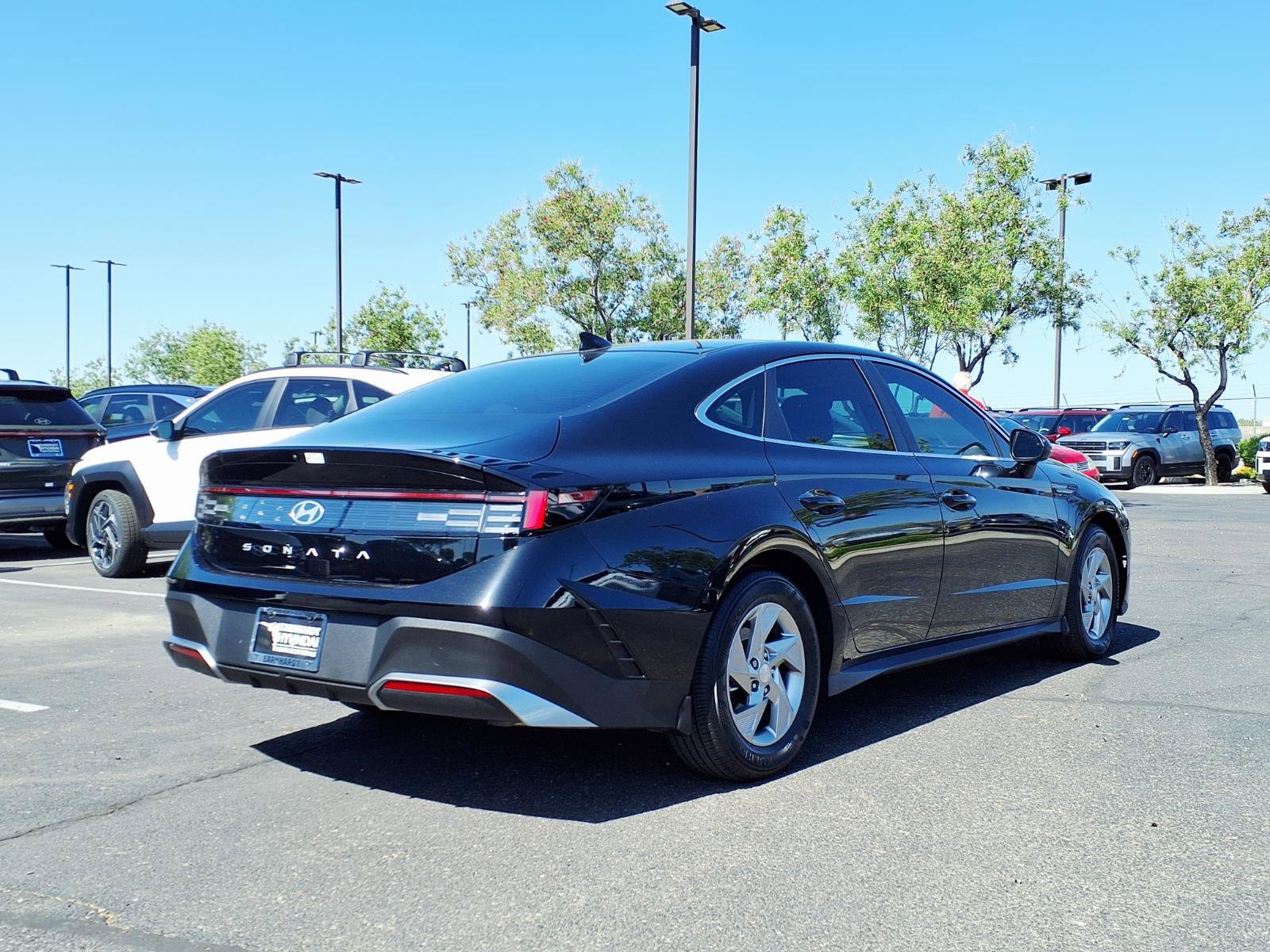 Certified 2025 Hyundai Sonata SE FWD image 3