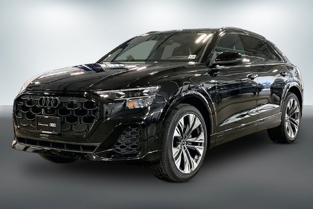 Certified 2025 Audi Q8 Prestige AWD/4WD image 2