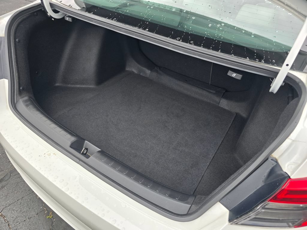 Used 2024 Honda Civic Touring image 12